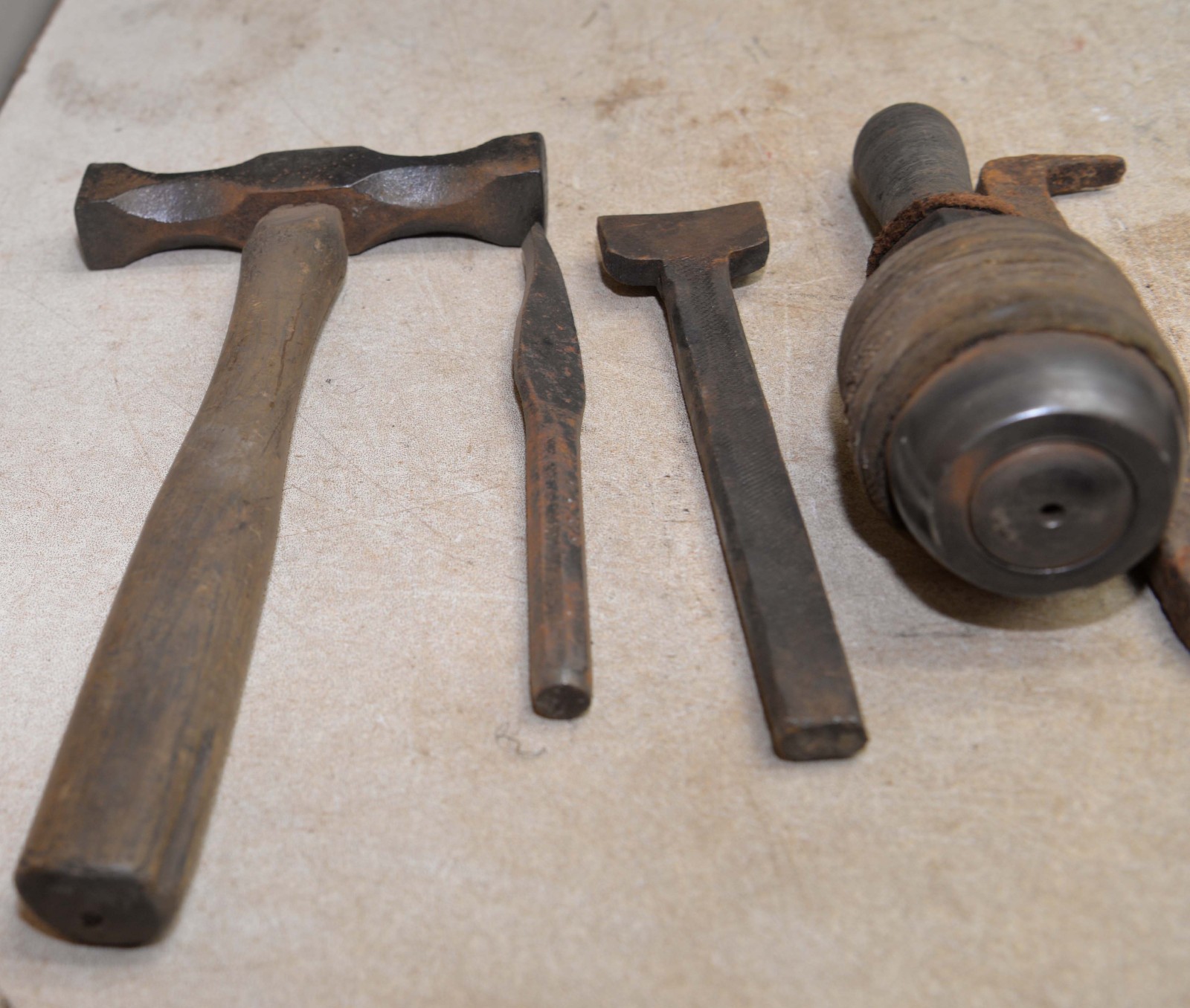 Antique stone marble worker engraving chisels hammer mallet collectible tool lot