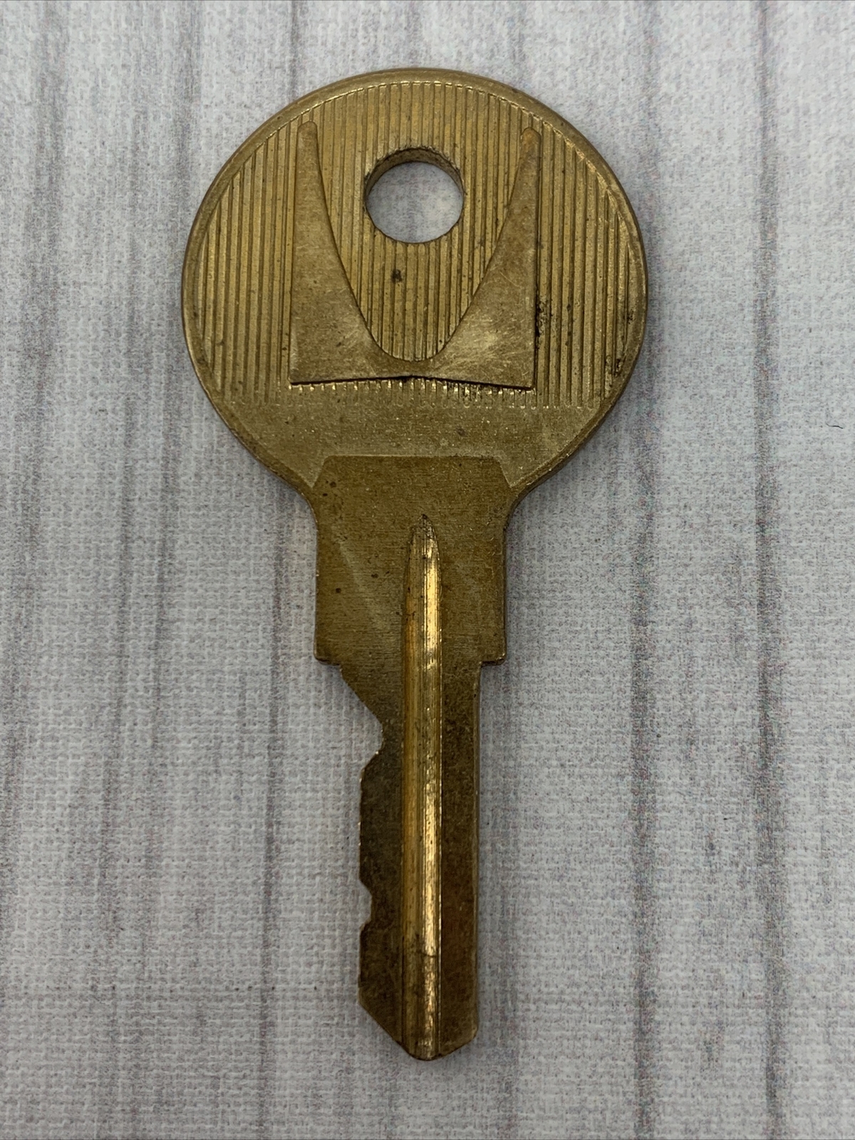UM347 Key Replacement CM Lock (B)