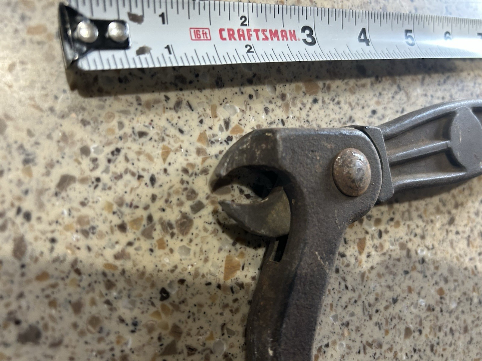 Vintage Sure Grip Model # 56 Bridgeport Steel Nail Puller !!READ VIEW!!!