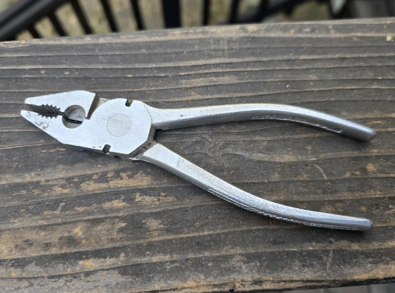 Vintage 6-1/2″ Hapewe Pliers West Germany
