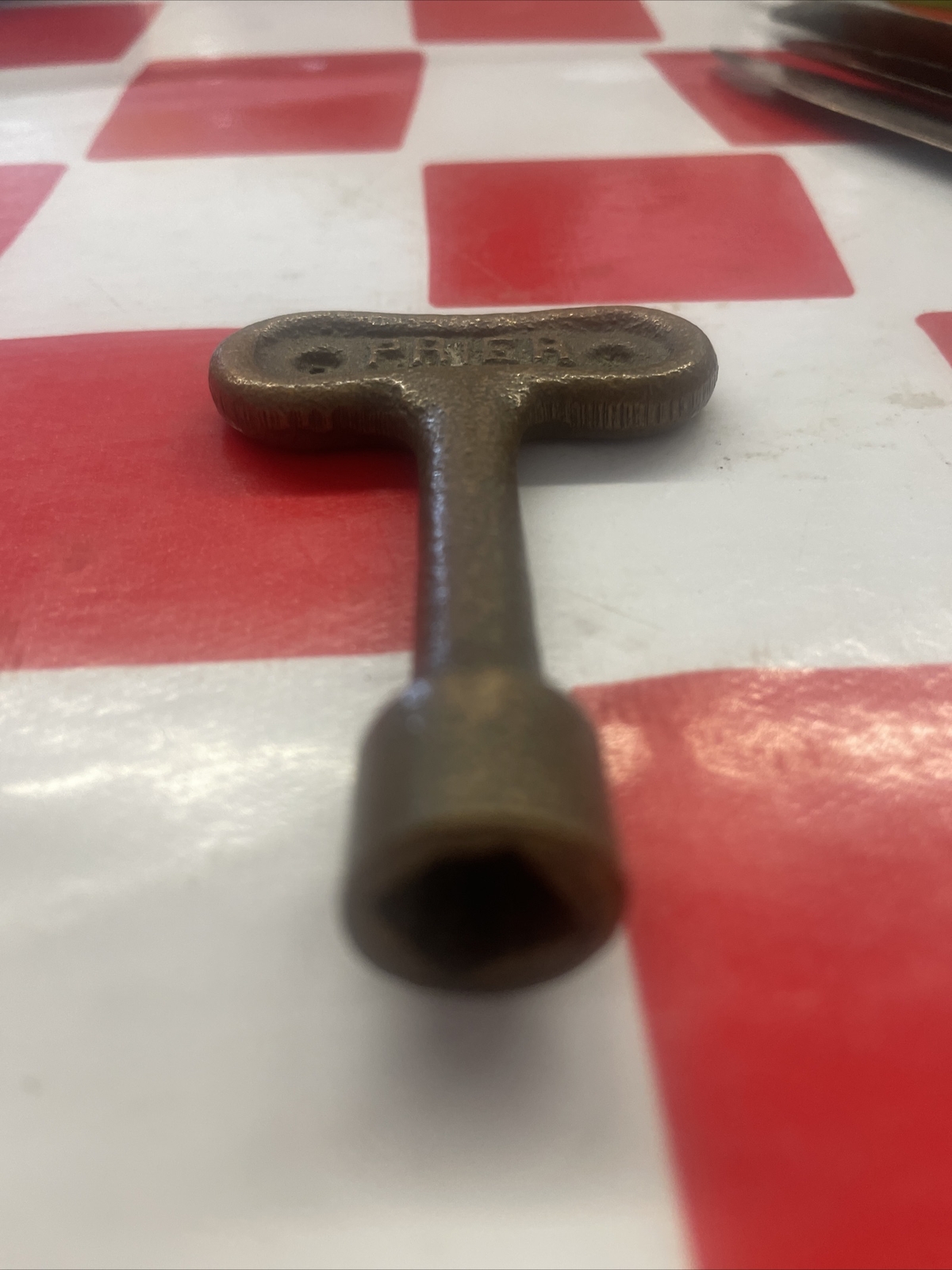 VINTAGE PRIER SOLID BRASS HYDRANT KEY KCMO SQUARE Valve DRIVE X 3” STEAMPUNK