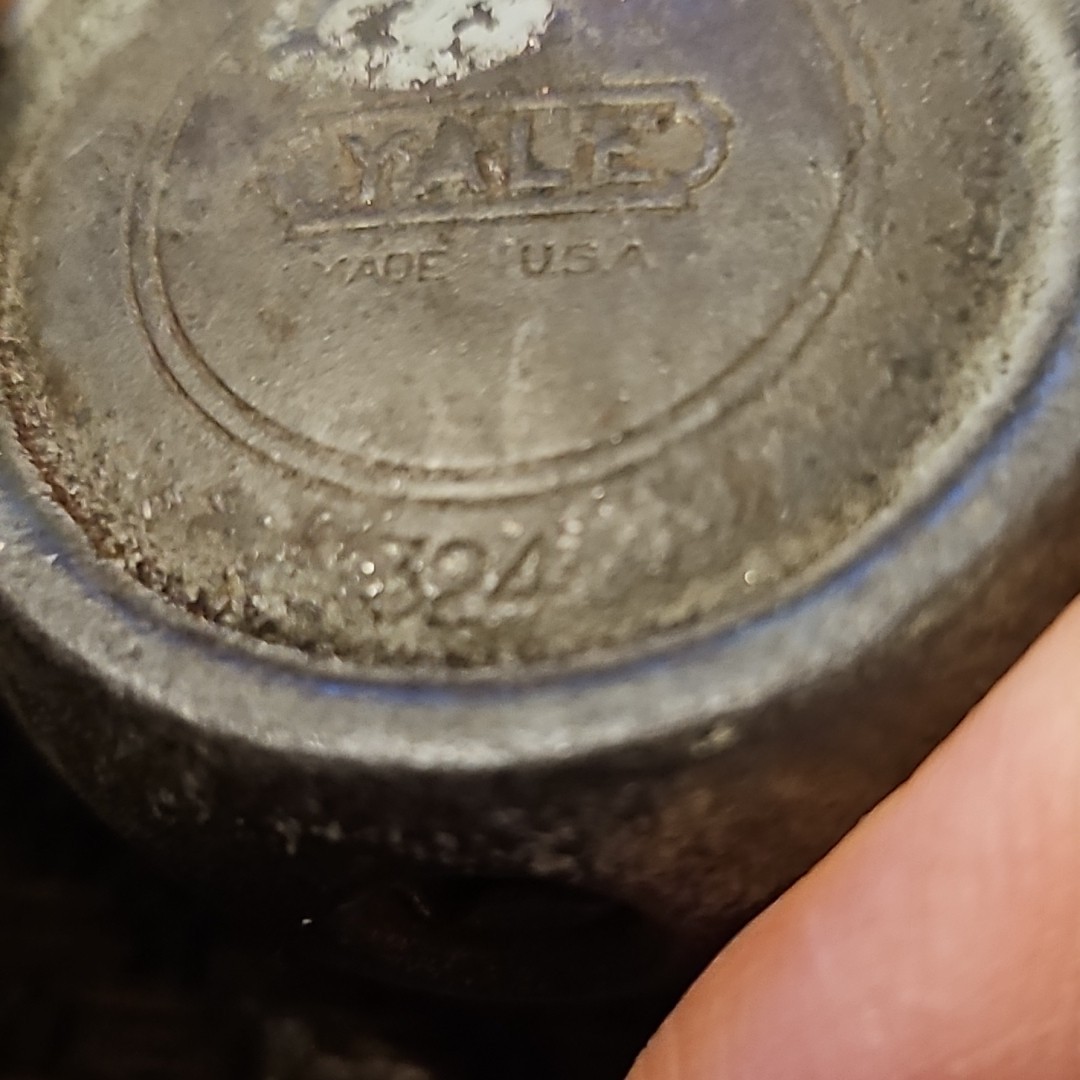 Vintage Yale & Towne Mfg. Co Steel Padlock 324