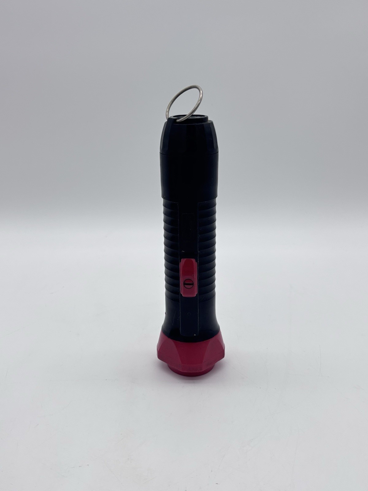 Vintage Eveready Black & Red Industrial Flashlight Tested Hanging Loop On End