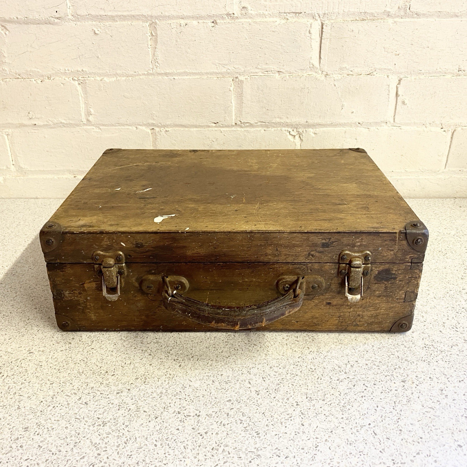 Vintage Handmade Wooden Dovetail Traditional Style Carpentry Woodworking Toolbox