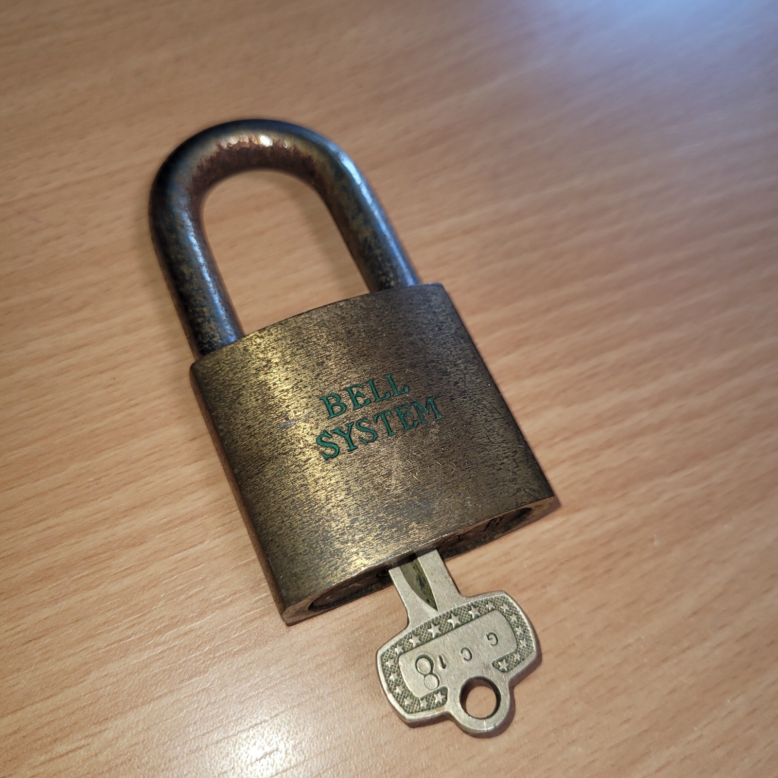 Vintage “Best” Bell System heavy duty padlock w/ Key