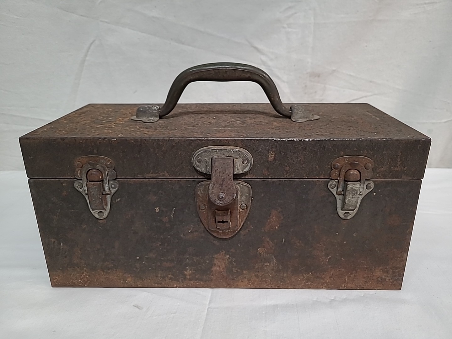 Antique Kennedy Kits Metal Box With Handle And 3 Latches