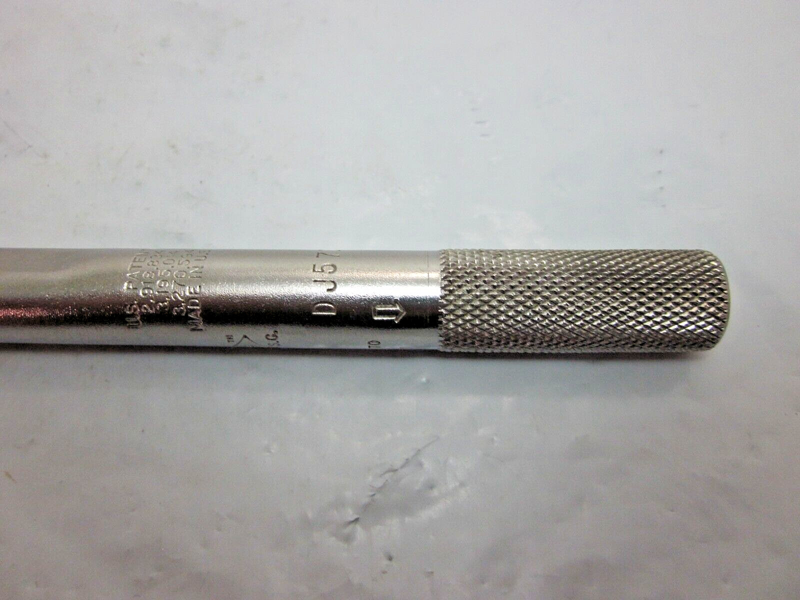 UTICA A5 Fixed Click Type Torque Wrench With 5/16″ Bit Pre Set To 8in lbs Tested