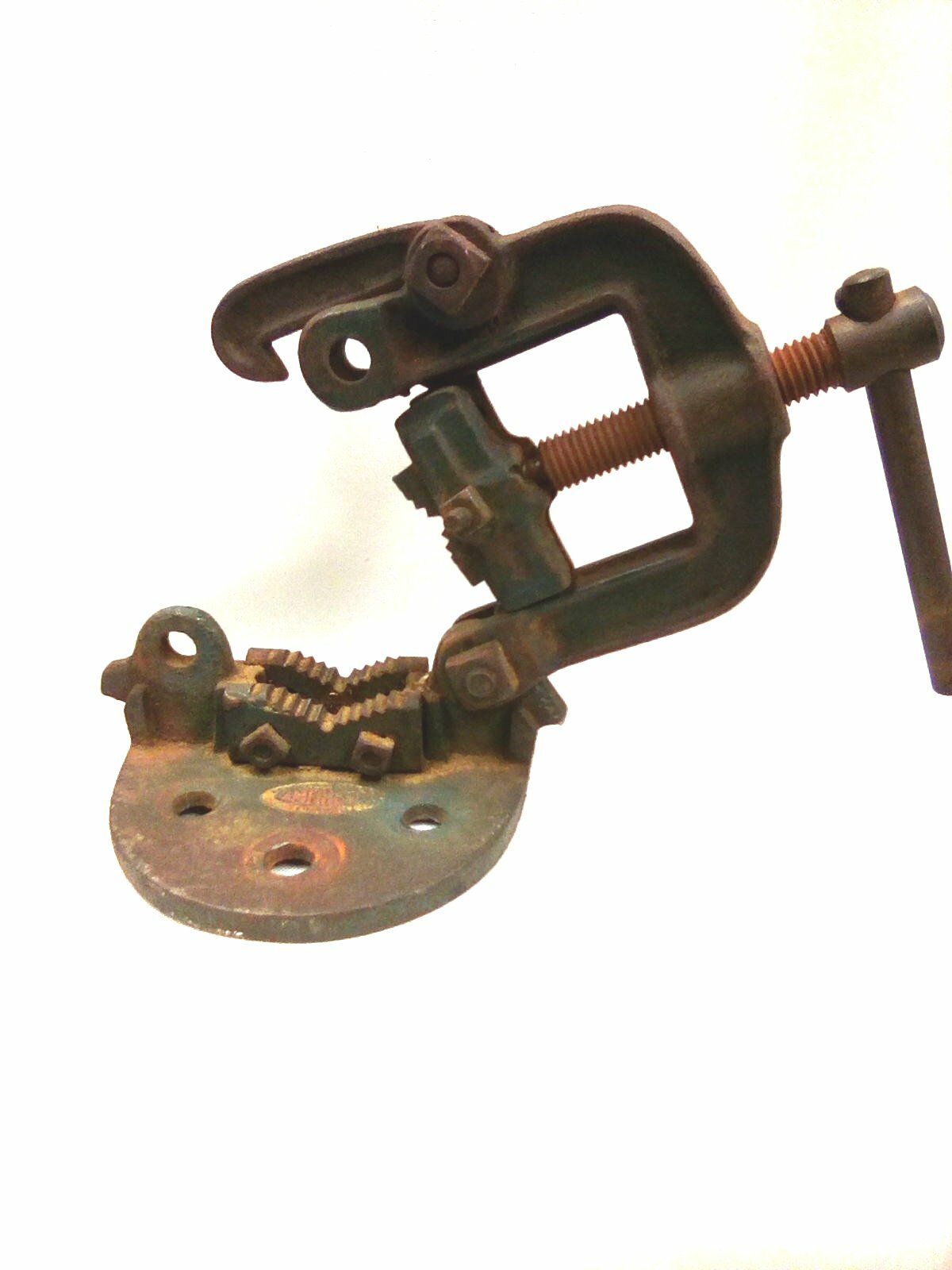 Vintage Pipe Vise Clamp Tool Cast Iron Chicago American Pipe Tool Co HG10