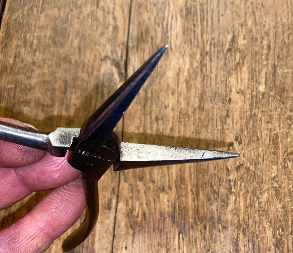 VINTAGE LINDSTROM LONG NOSE PLIERS 1825 WATCHMAKERS JEWELLERS SWEDEN OLD TOOLS