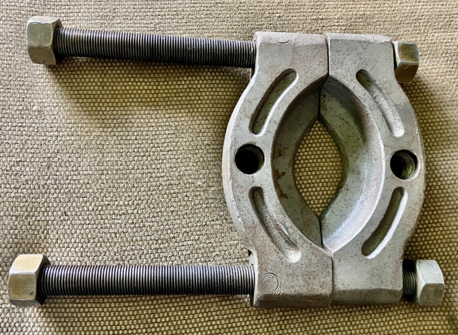 OTC Bearing Separator Splitter Puller 951 Made in USA – Worn threads