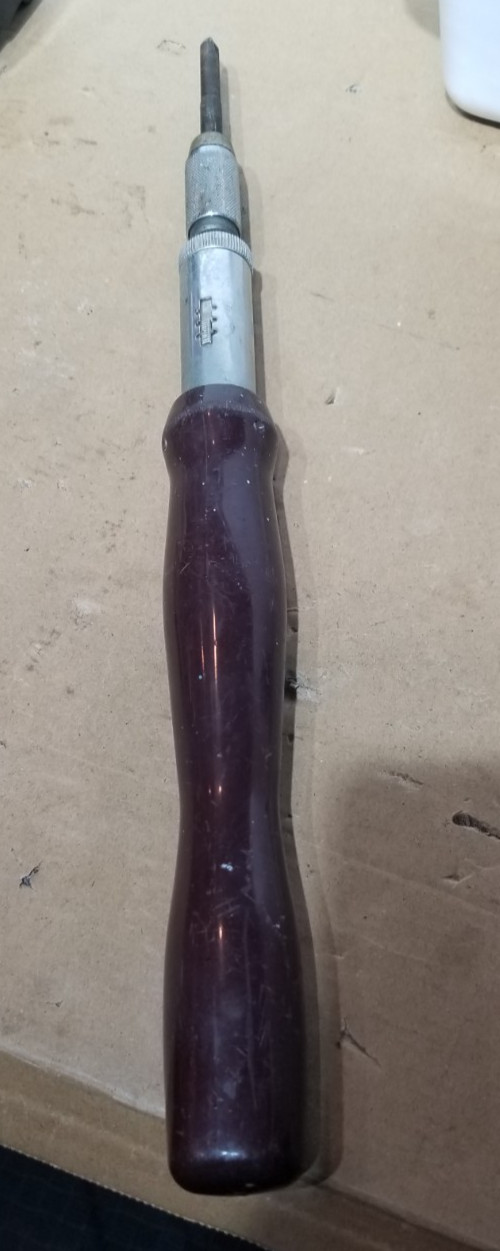 Vintage 17.5″ Stanley Yankee USA No. 130A (68-130) Spiral Ratcheting Screwdriver