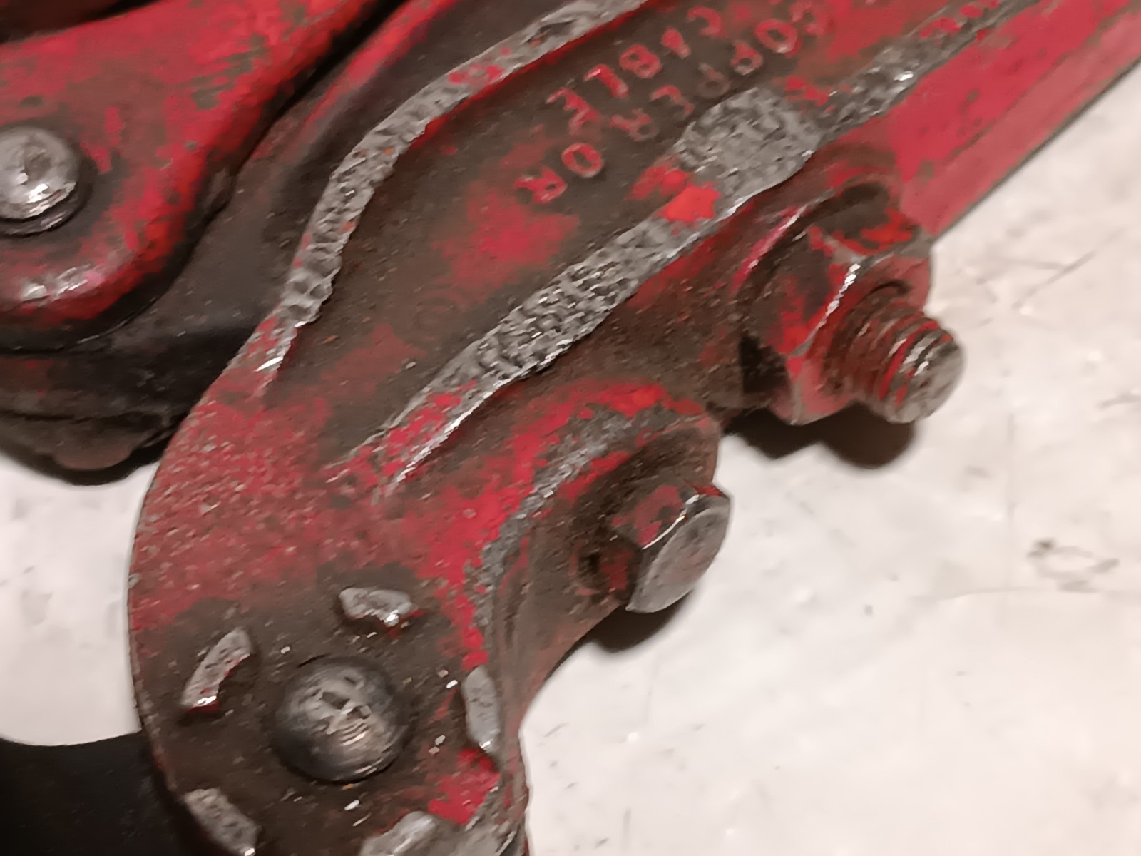 H.K. Porter Inc. (HKP) No. 2 Al/Cu Cable Cutter/ Clipper, vintage/antique, red