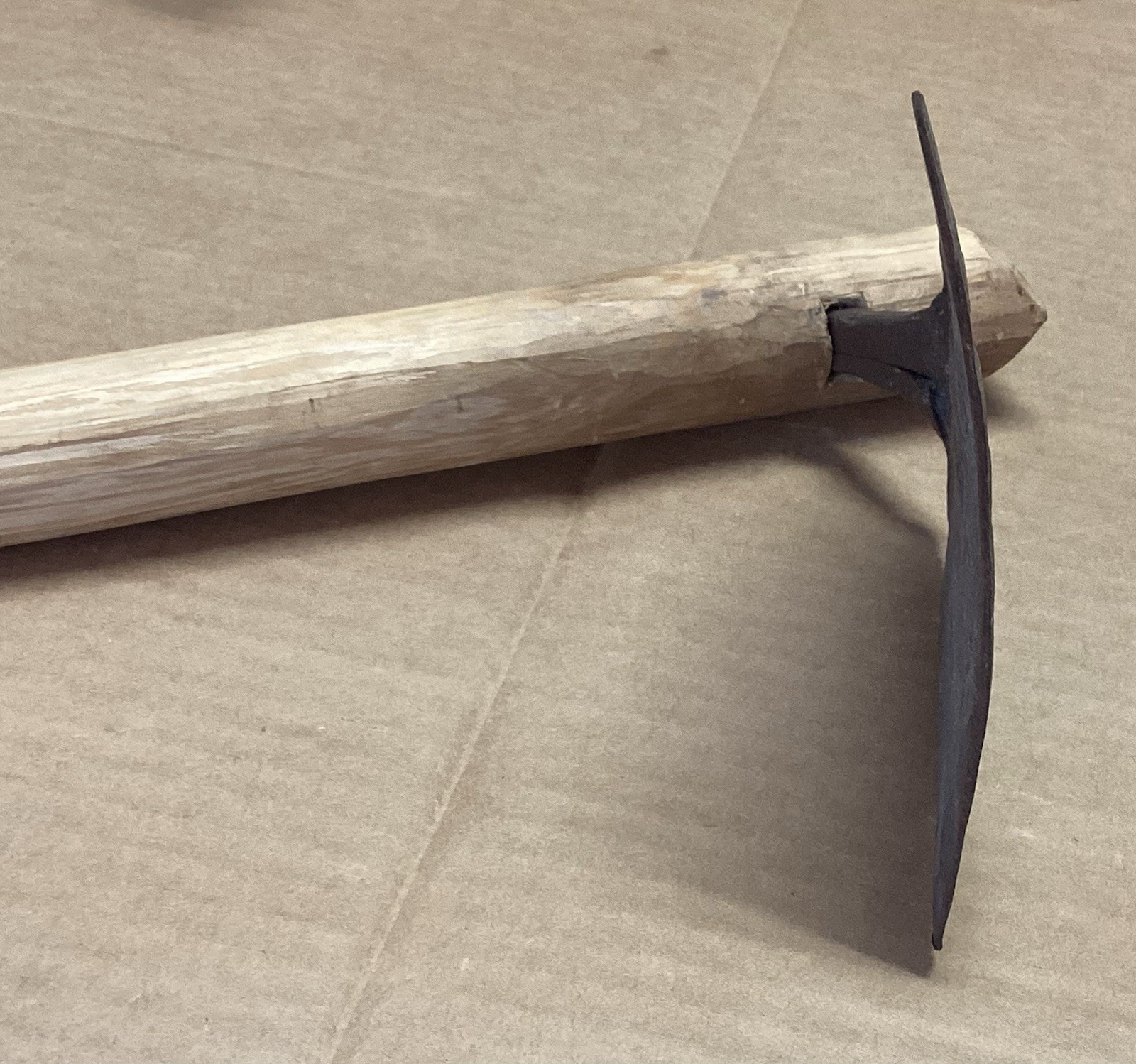 HAND FORGED HOE DIGGER GARDEN TOOL 24”