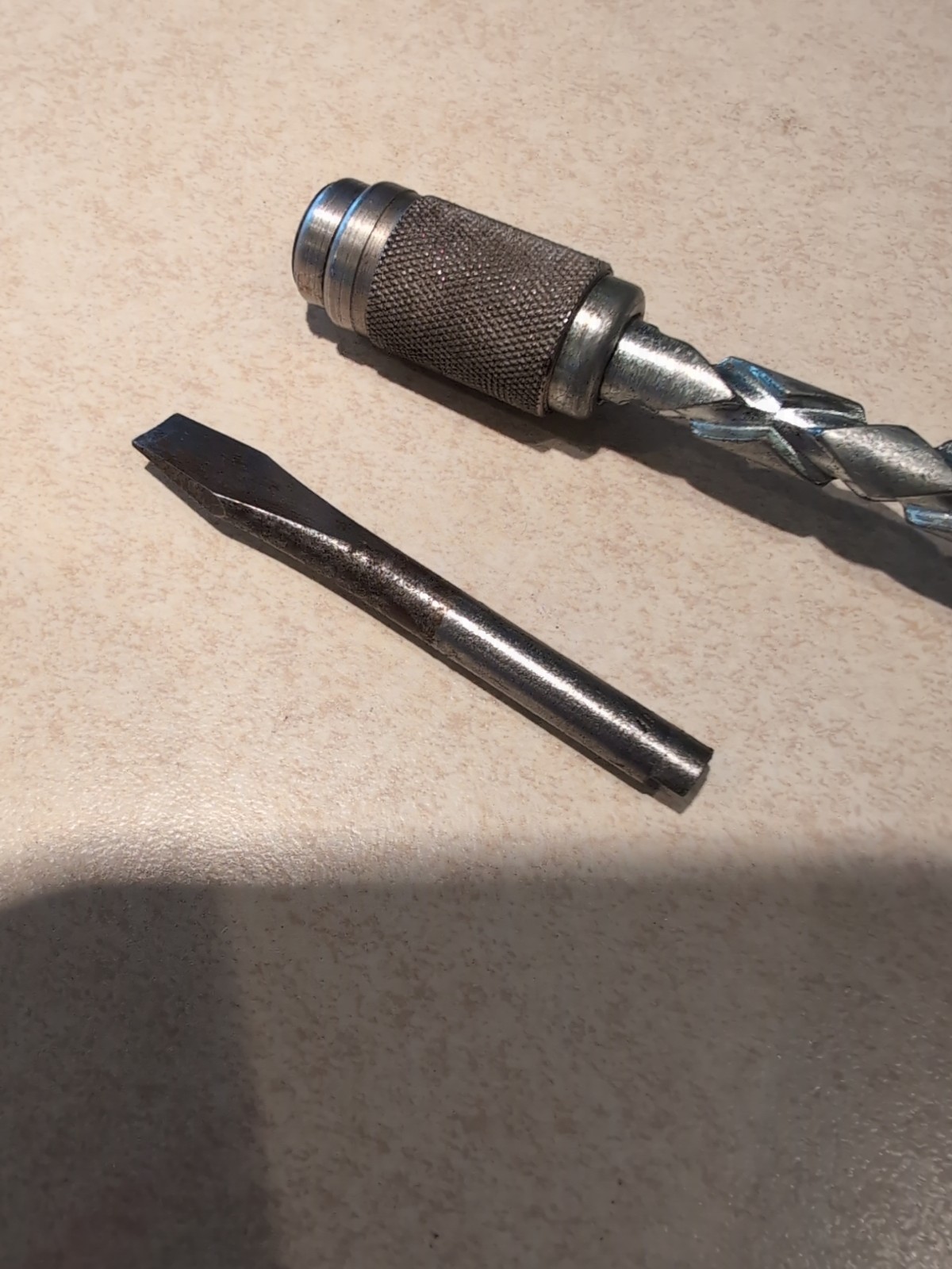 Yankee Handyman Screwdriver 133H