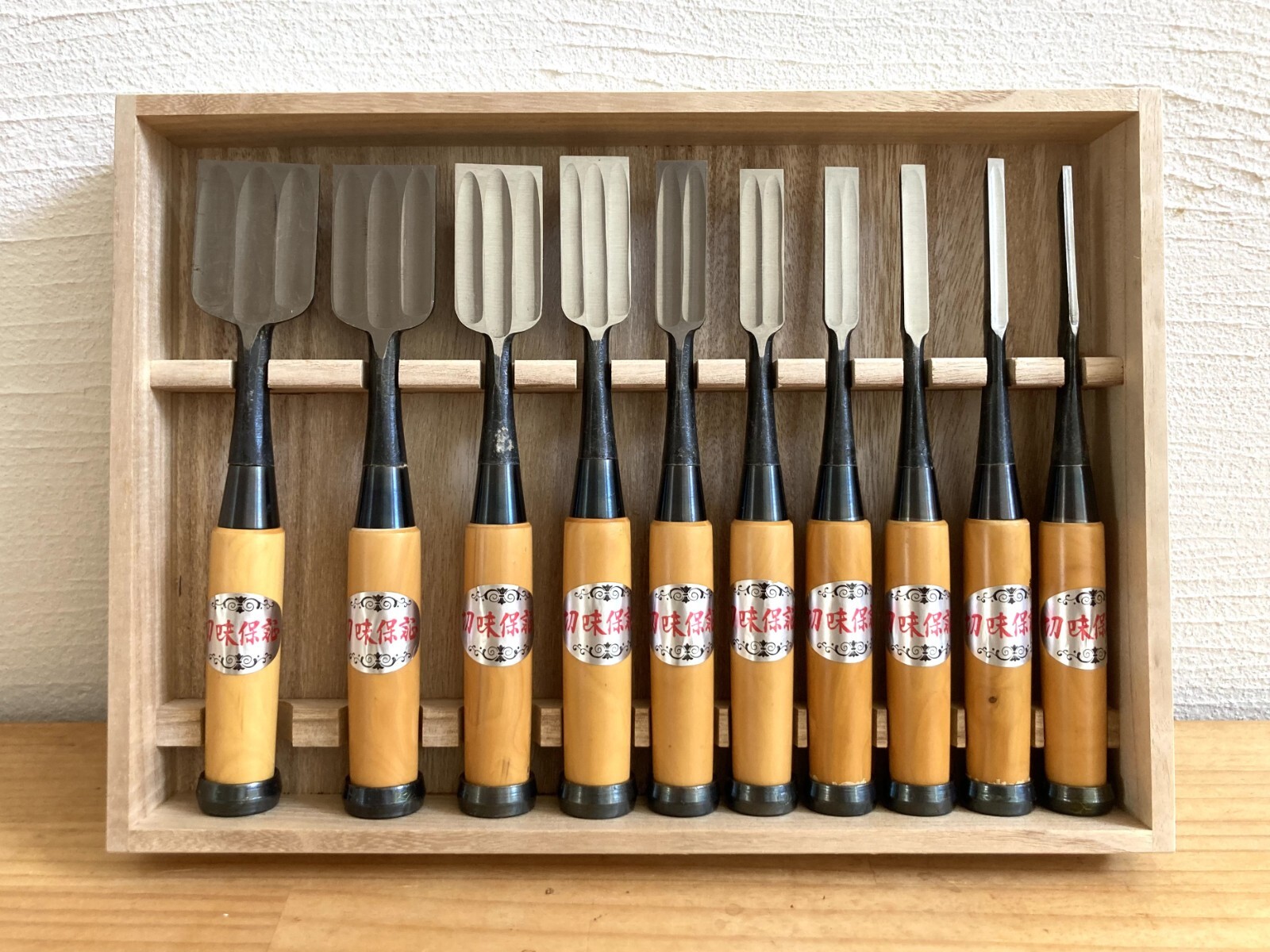 Japanese Chisel “SHOGOIN”, set of 10, with case, brand name New Unused 2