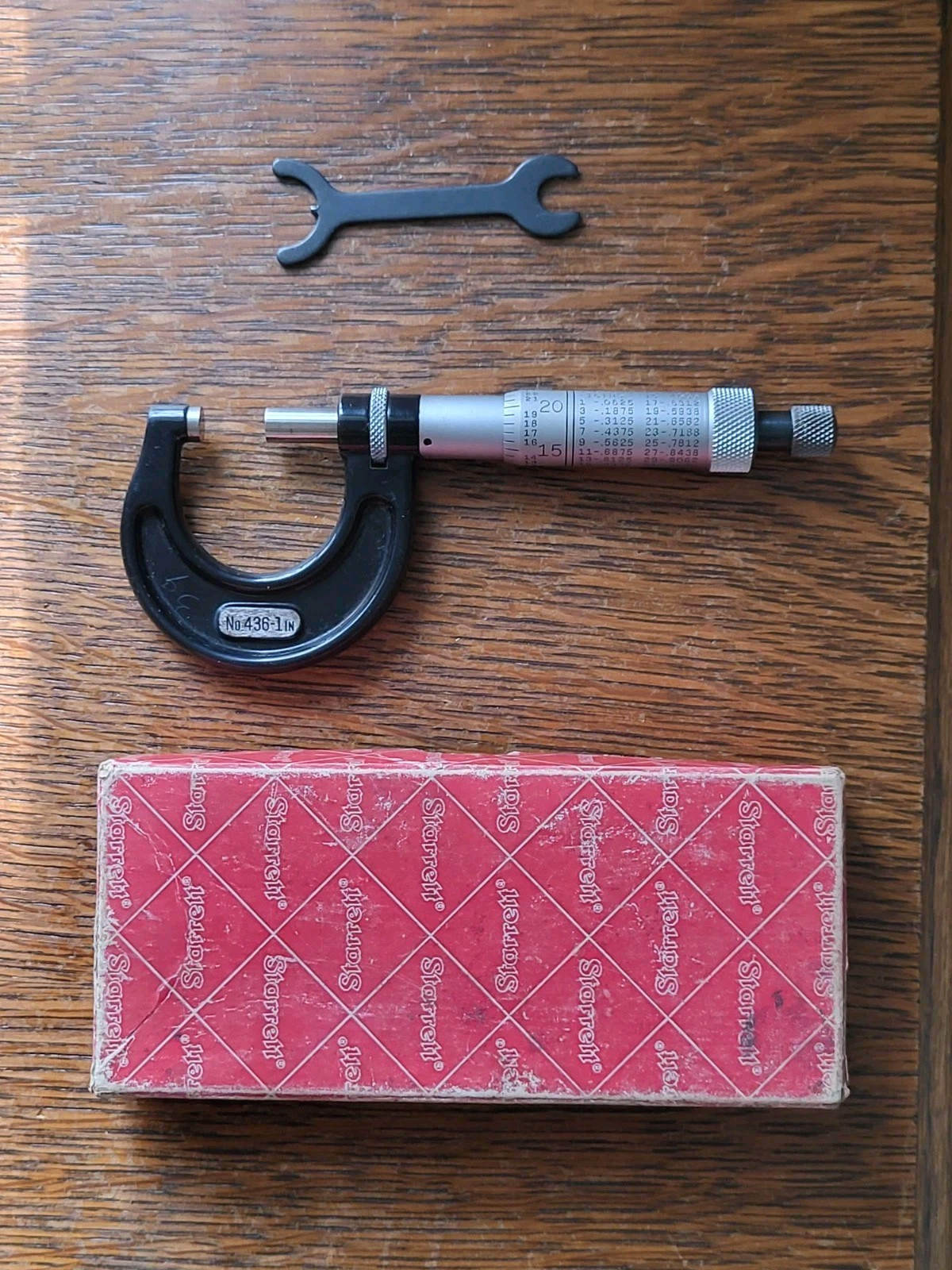 Starrett No. T436RL-1 Outside Micrometer 0-1″ w/Wrench & Box Machinist Tool USA