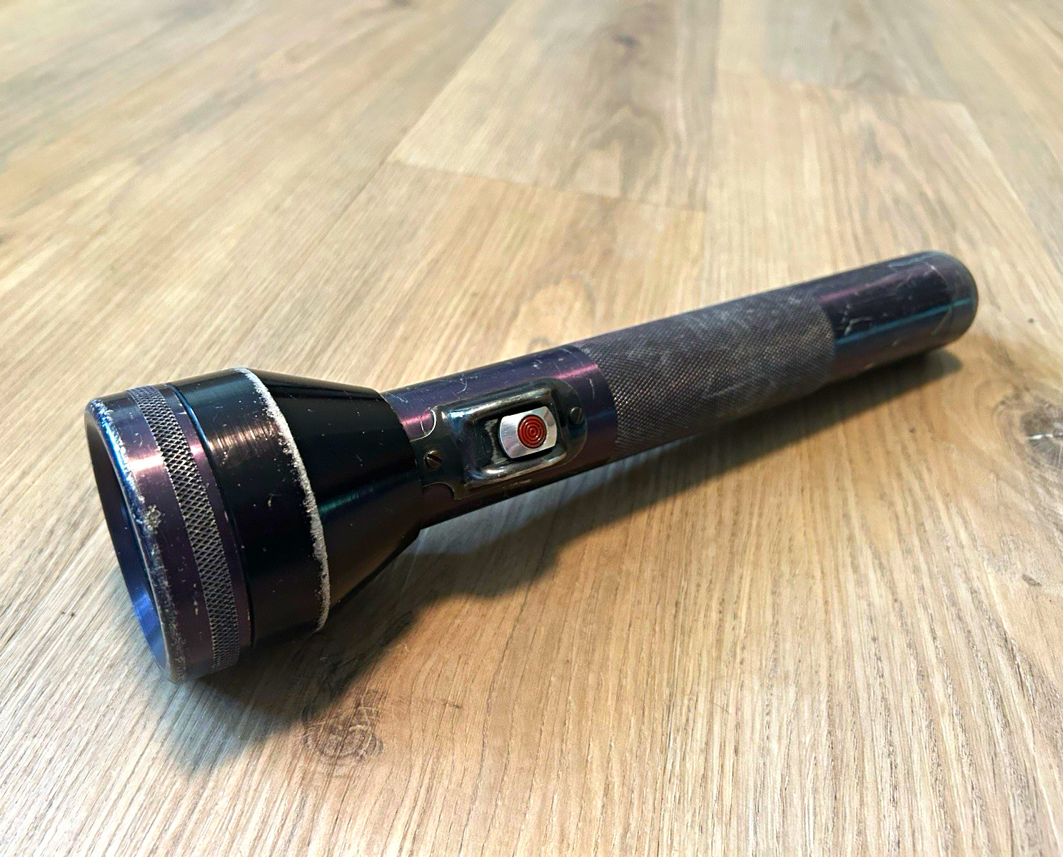 Vintage 2nd Gen Kel-Lite Flashlight- 4D Cell, US made Pat Pend. (Tested working)