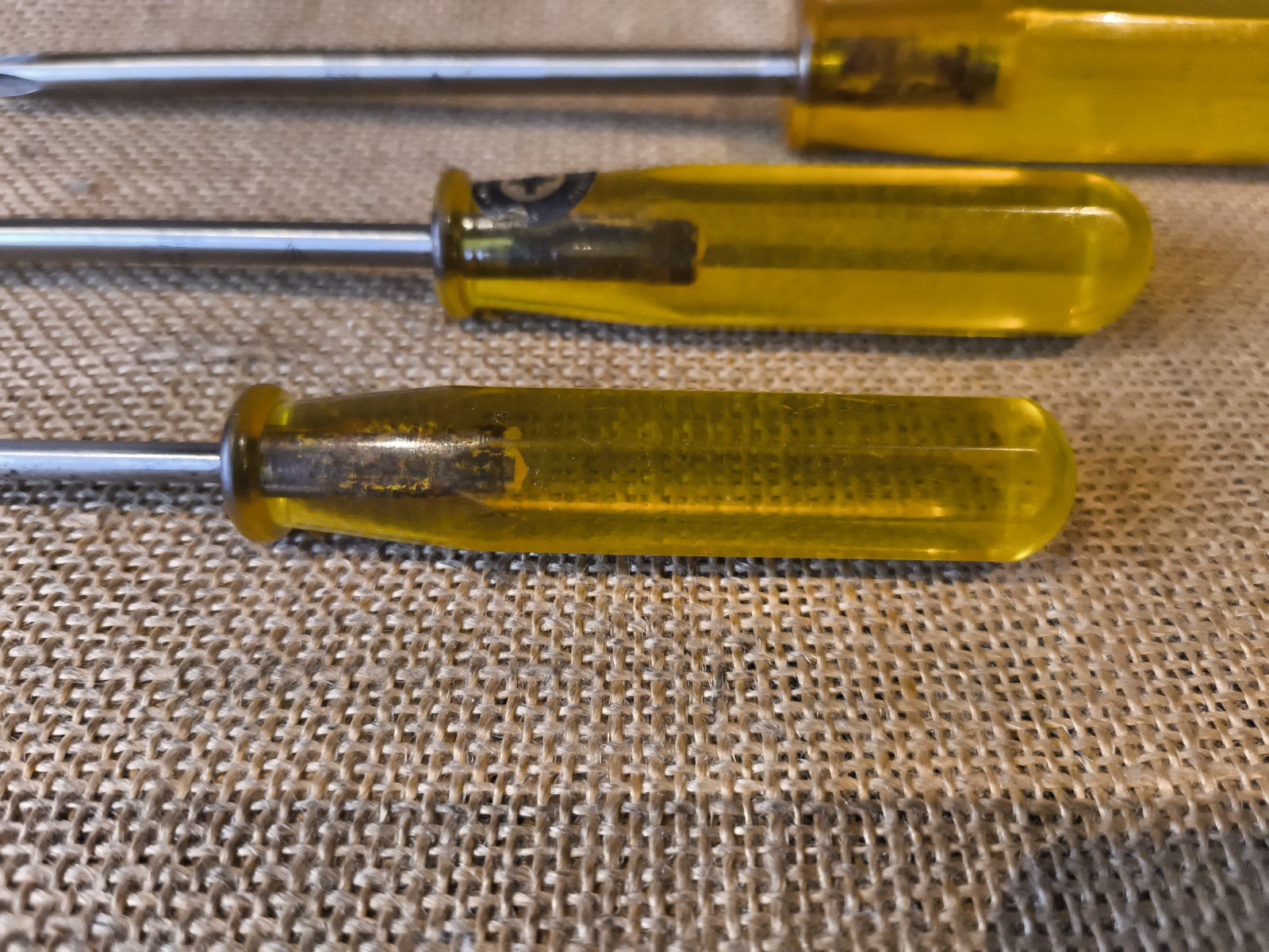RARE Stanley Hollands Amber Yellow Handle Pozidrive Engineers Screwdrivers Tools