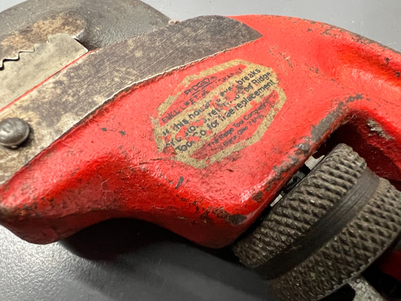 (m) VINTAGE RIDGID RIDGE TOOL ELYRIA OH E10 10″ OFFSET PIPE WRENCH – VGC – USA