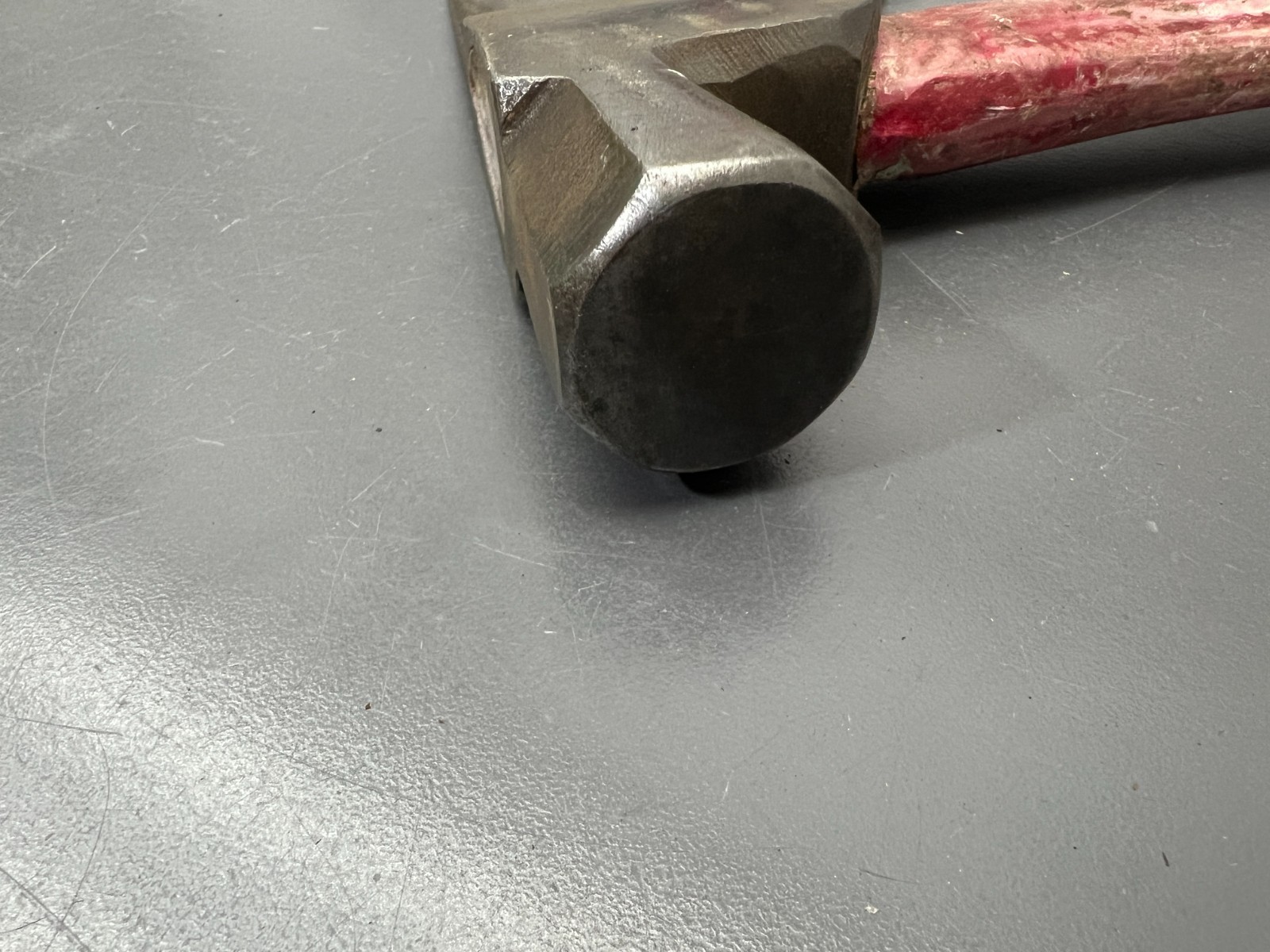 (H1) VINTAGE PLUMB FAH2 FIBERGLASS HATCHET HAMMER ROOFING DRYWALL – USA
