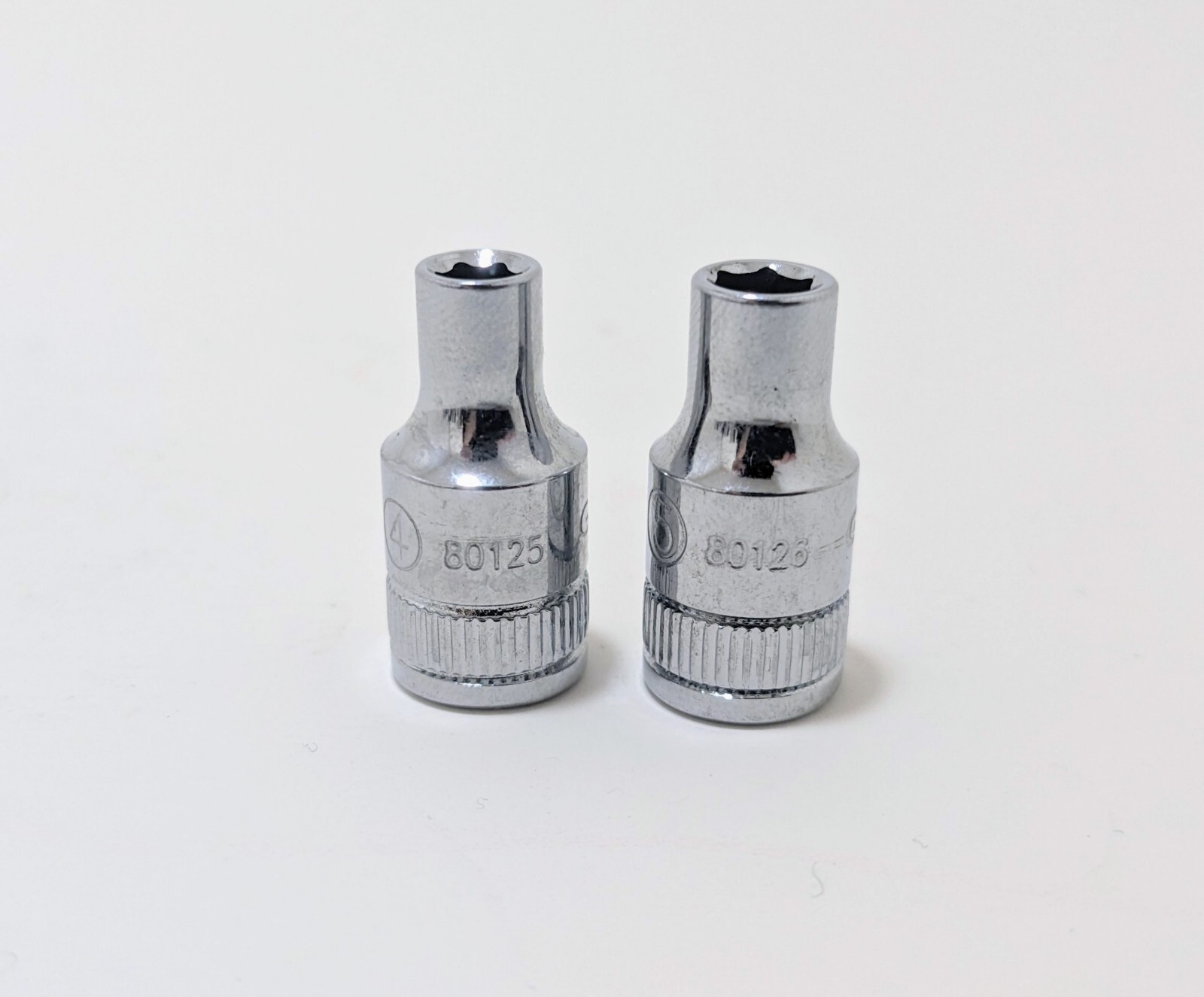 GEARWRENCH 4MM & 5MM 1/4 Inch Drive 6 Point Sockets Metric Knurled Polished
