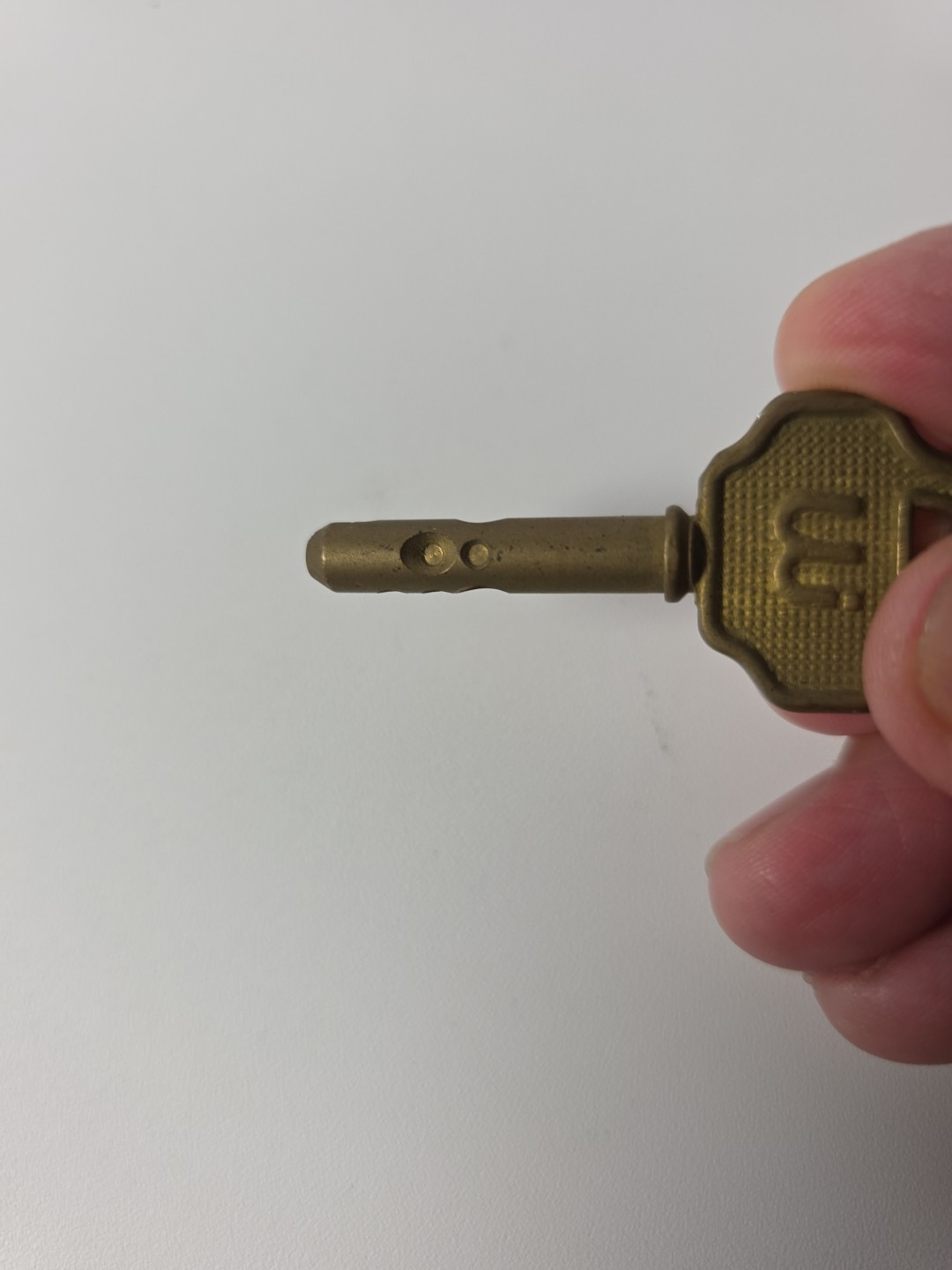 Brass Winner International The Club Anti-Theft Steering Wheel Lock Key