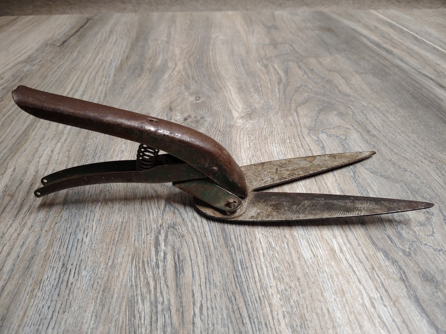 Vintage Fakeside Grass Shears Hand Hedge Clippers Spring Loaded Lawn Tool USA